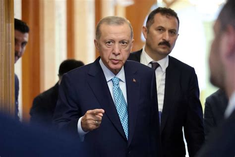 Cumhurbaşkanı Erdoğan: Esad atılan adımları tribünden seyrediyor